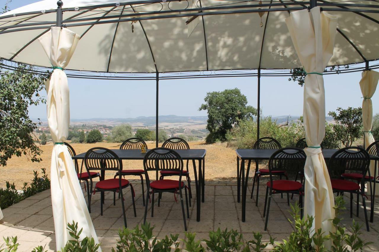 Agriturismo Cantagalli San Quirico dʼOrcia Exterior foto