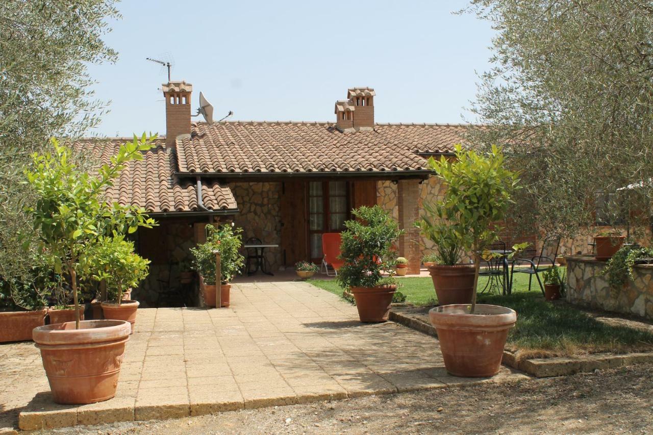 Agriturismo Cantagalli San Quirico dʼOrcia Exterior foto