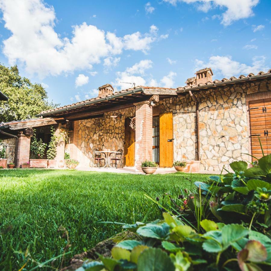 Agriturismo Cantagalli San Quirico dʼOrcia Exterior foto